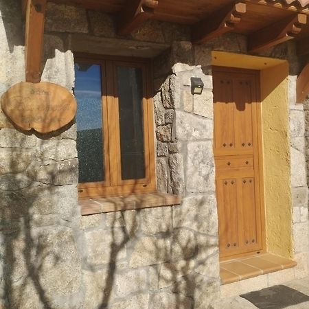 Barajas de Gredos Tinao De Gredosヴィラ エクステリア 写真
