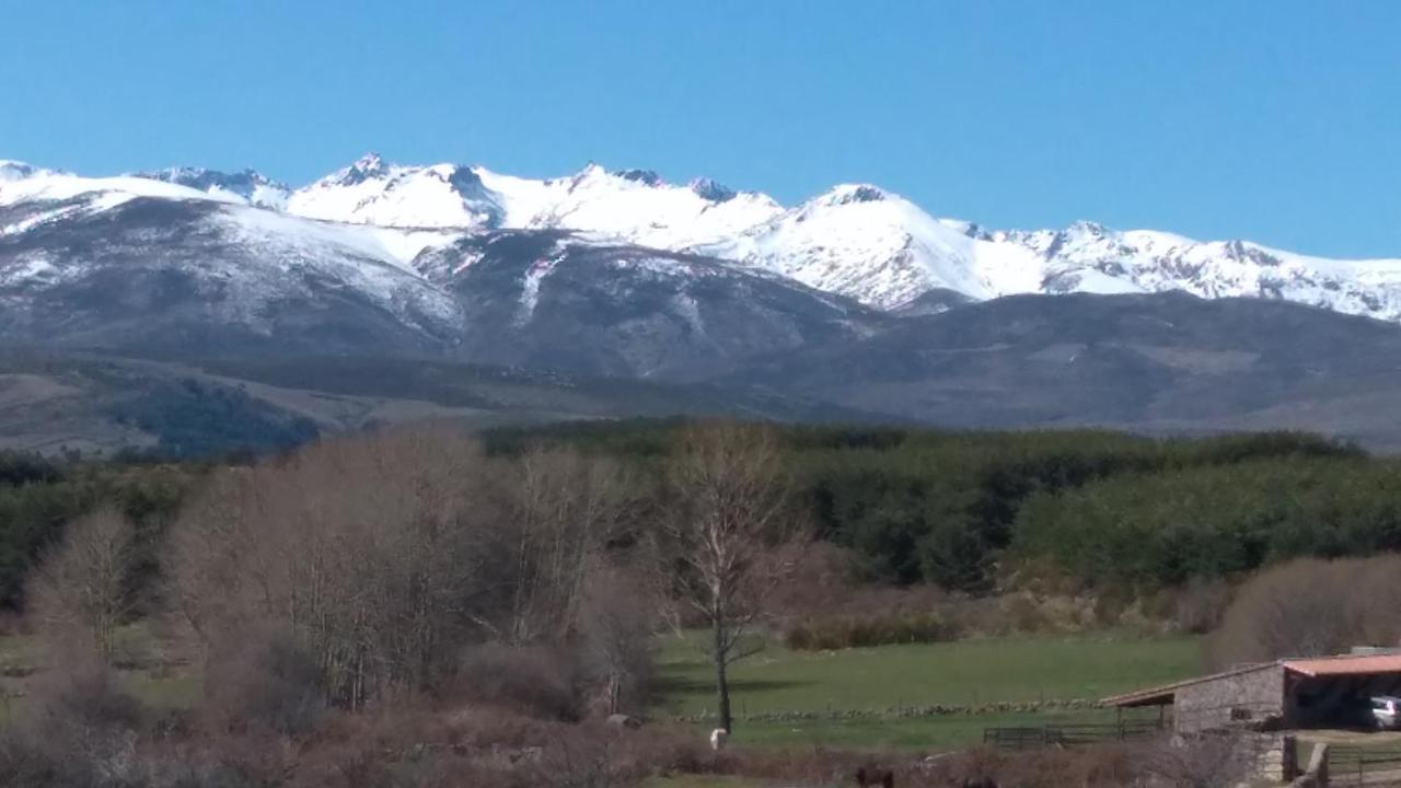 Barajas de Gredos Tinao De Gredosヴィラ エクステリア 写真
